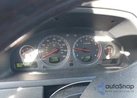 2010 Volvo Xc90 3.2 from USA, damaged, VIN YV4982CZXA1534864